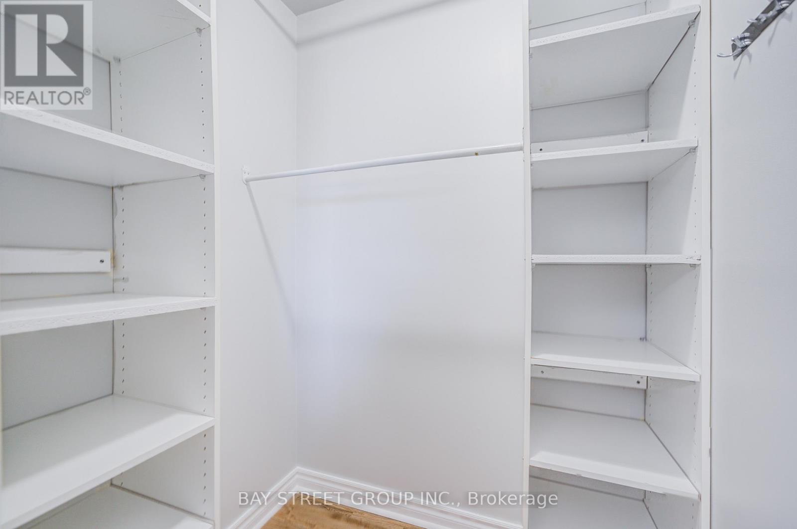 68 Kimroy Grove, Toronto, Ontario  M1S 4E3 - Photo 15 - E13232098