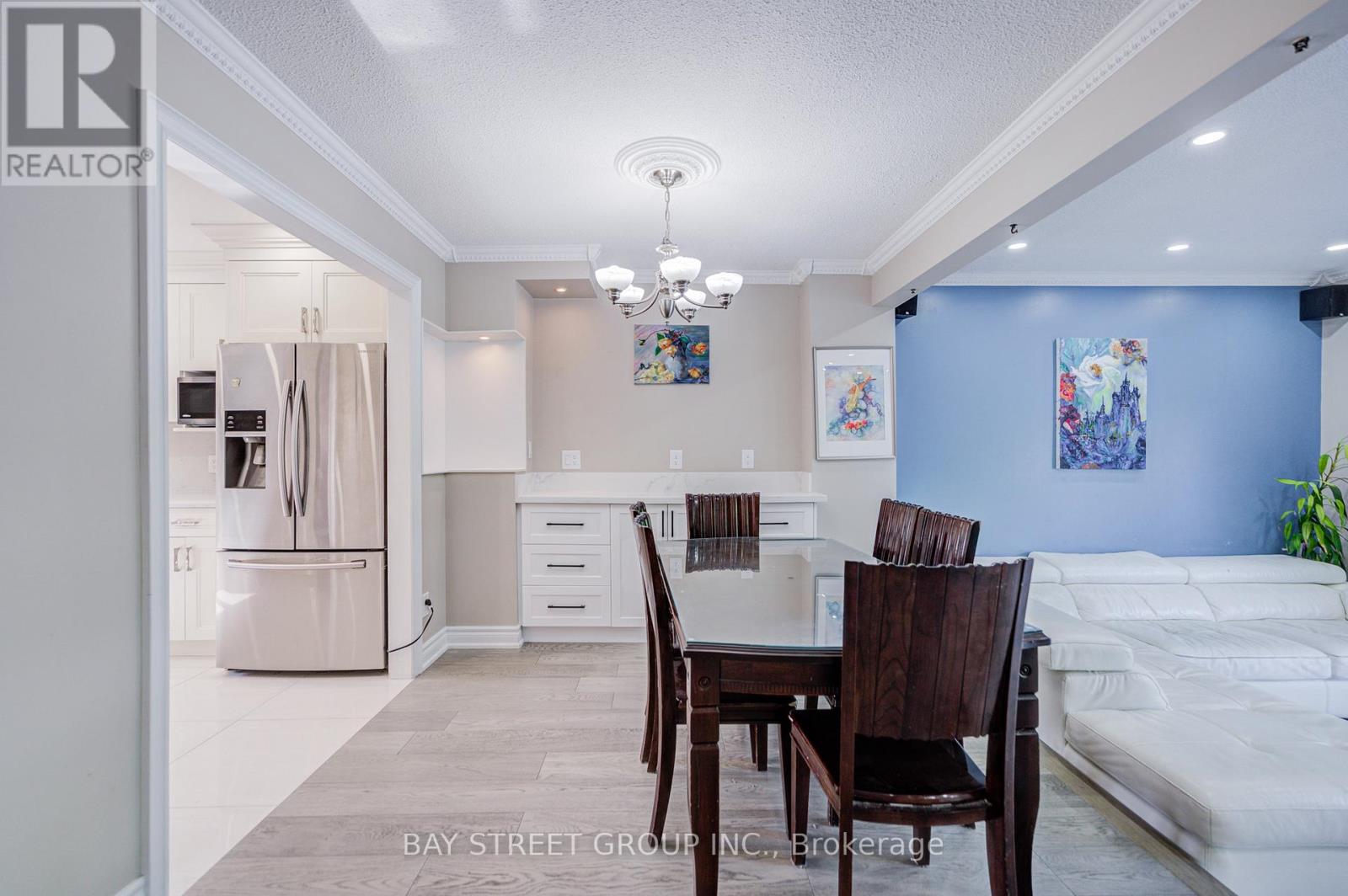 68 Kimroy Grove, Toronto, Ontario  M1S 4E3 - Photo 5 - E13232098