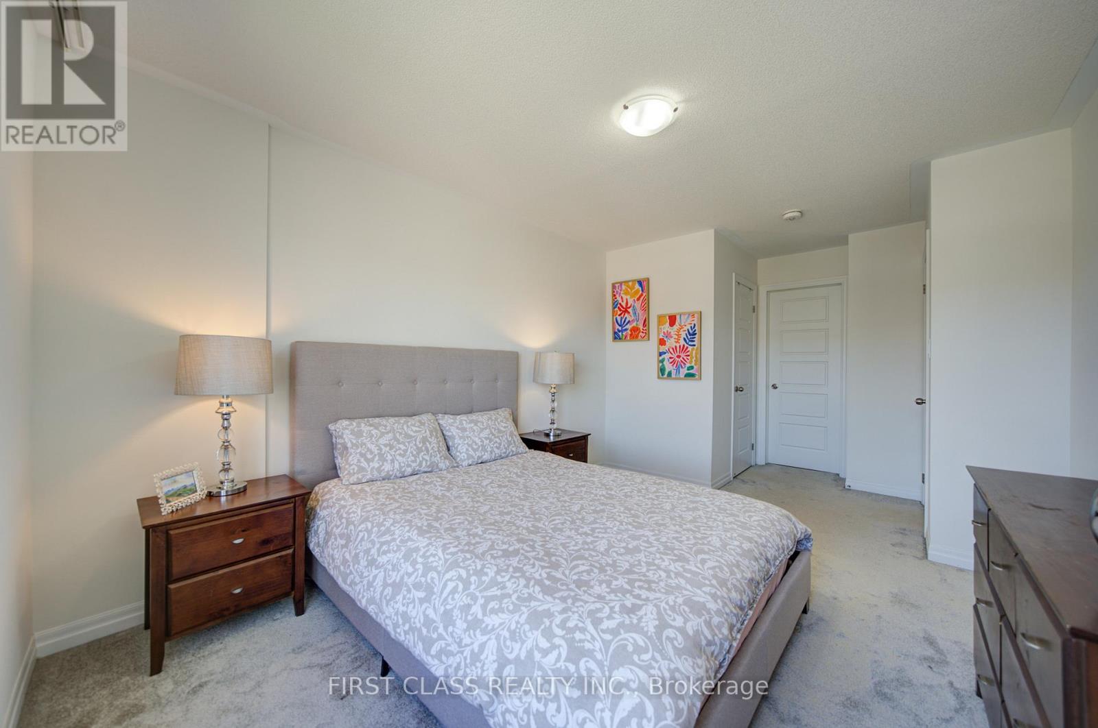 227 Vivant Street, Newmarket, Ontario  L3X 0K7 - Photo 28 - N13232048