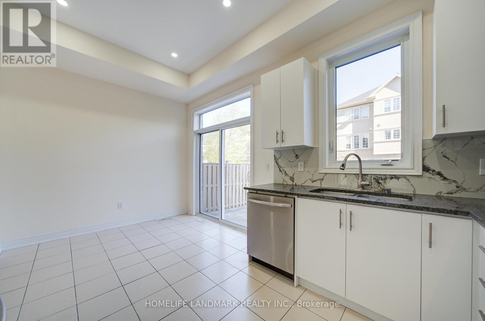 36 Latchford Lane N, Richmond Hill, Ontario  L4C 7V6 - Photo 15 - N13232130