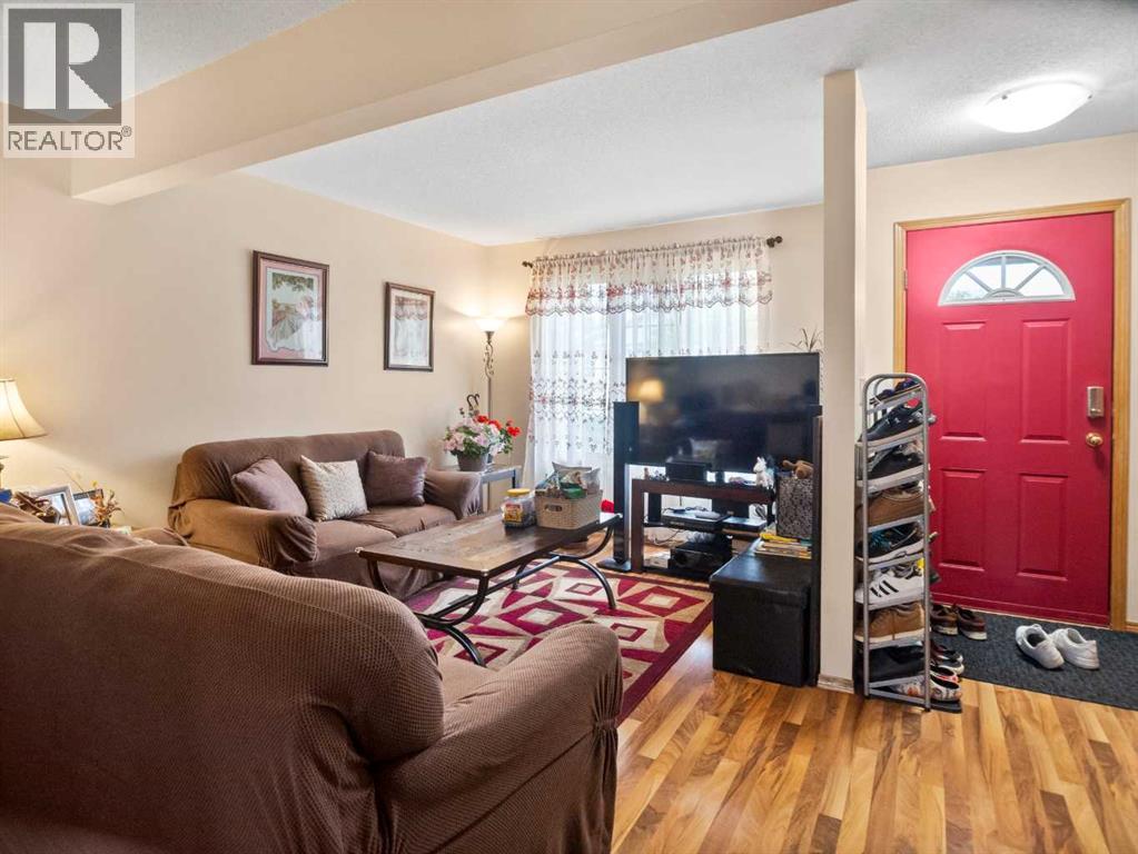 21 Dixon Crescent, Red Deer, Alberta  T4R 2J1 - Photo 8 - A2317389