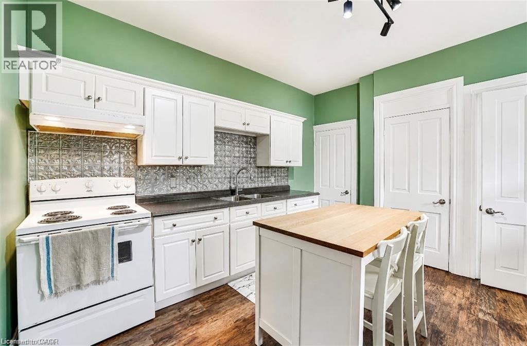 231 Dalhousie Street, Brantford, Ontario  N3S 3V1 - Photo 11 - 40835679
