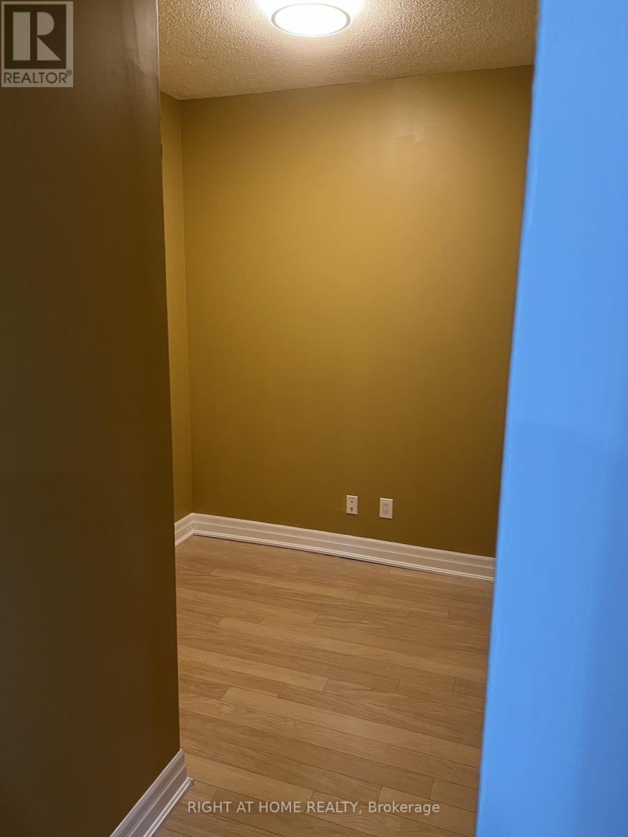 2401 - 100 John Street, Brampton, Ontario  L6W 0A8 - Photo 19 - W13232052