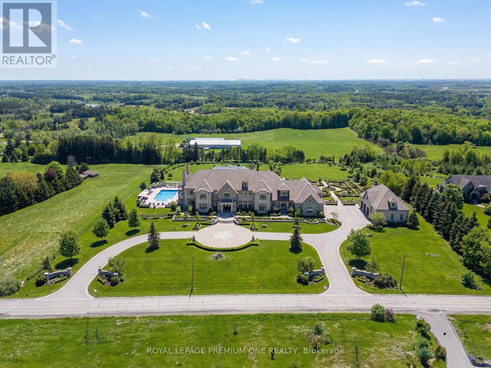 10375 Old Church Road, Caledon, Ontario  L7E 0R2 - Photo 4 - W13232062