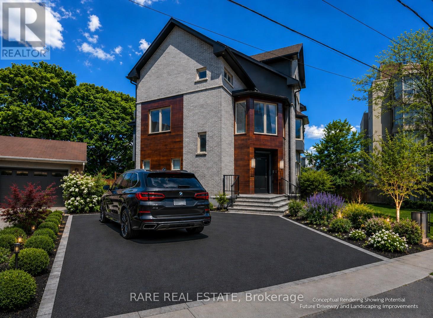 17 Kennedy Park Avenue N, Toronto, Ontario  M6P 3H2 - Photo 1 - W13232188