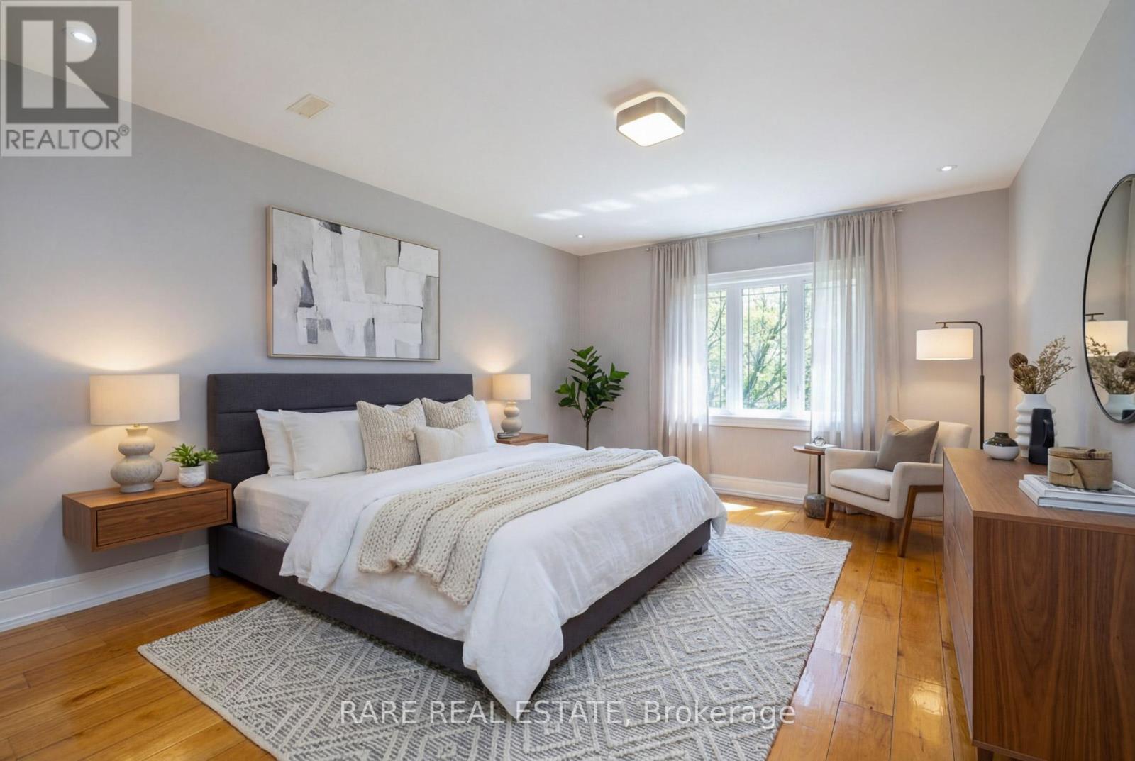 17 Kennedy Park Avenue N, Toronto, Ontario  M6P 3H2 - Photo 25 - W13232188