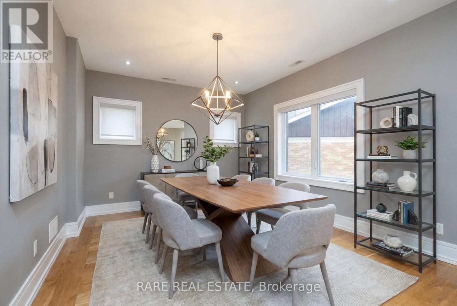 17 Kennedy Park Avenue N, Toronto, Ontario  M6P 3H2 - Photo 9 - W13232188
