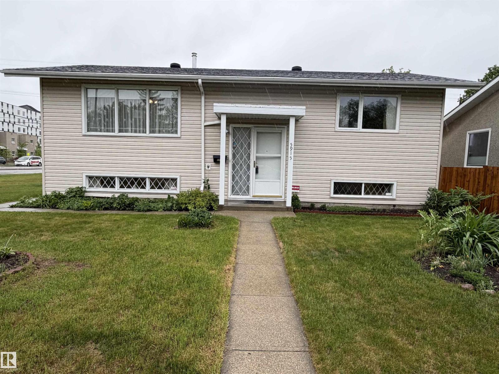 5915 115 St Nw, Edmonton, Alberta  T6H 3P6 - Photo 47 - E4491412