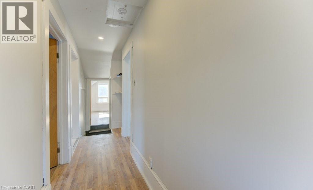 11 Simcoe Street, Cambridge, Ontario  N1R 1N7 - Photo 16 - 40809507