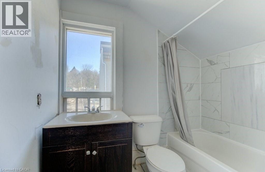 11 Simcoe Street, Cambridge, Ontario  N1R 1N7 - Photo 24 - 40809507