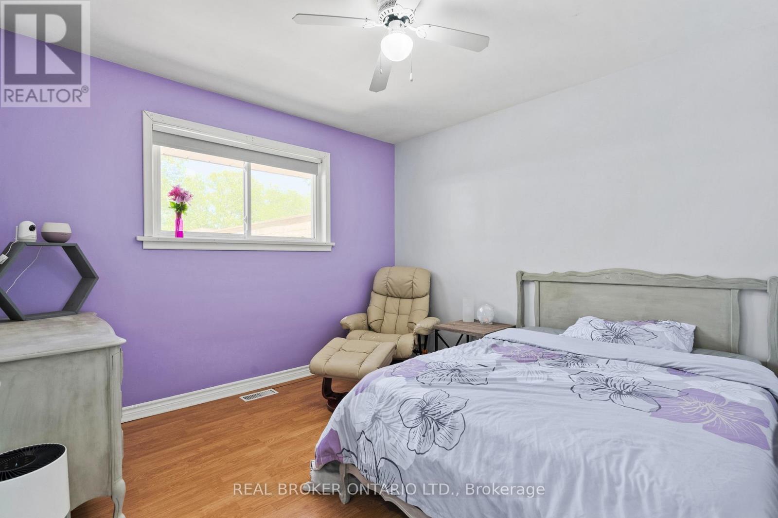 8 Goldsmith Avenue, St. Catharines, Ontario  L2M 2V8 - Photo 13 - X13232244