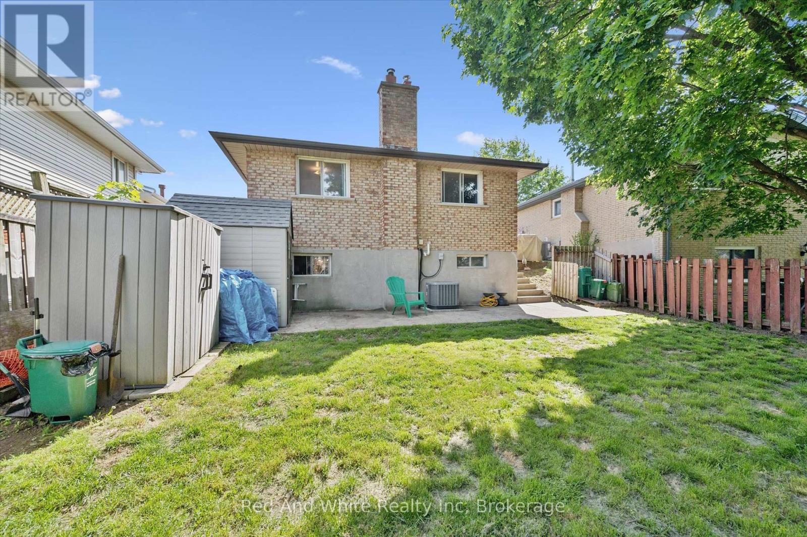 189 Johanna Drive, Waterloo, Ontario  N1S 4C4 - Photo 24 - X13232280