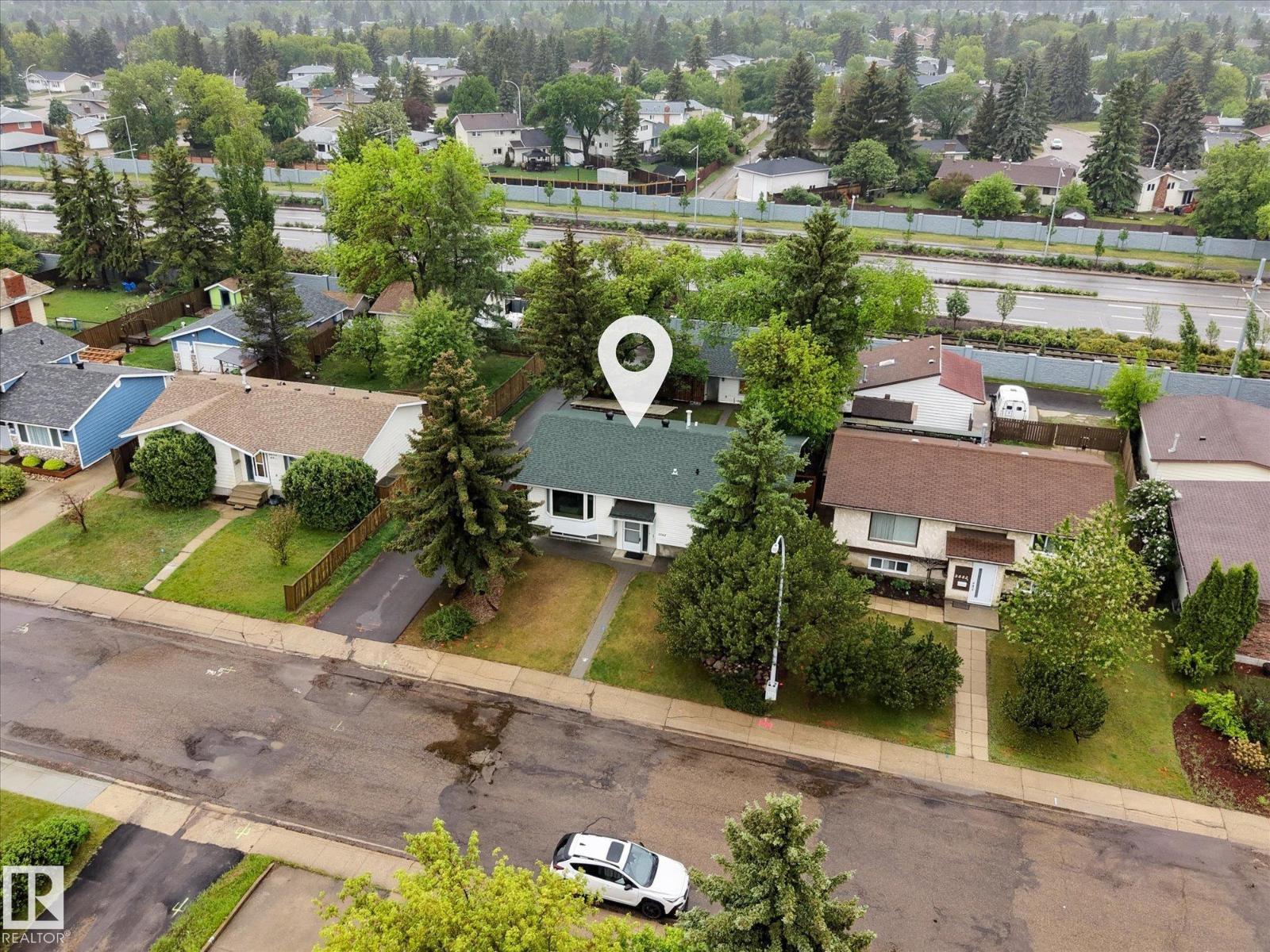 3548 65 St Nw, Edmonton, Alberta  T6L 1G4 - Photo 4 - E4491415