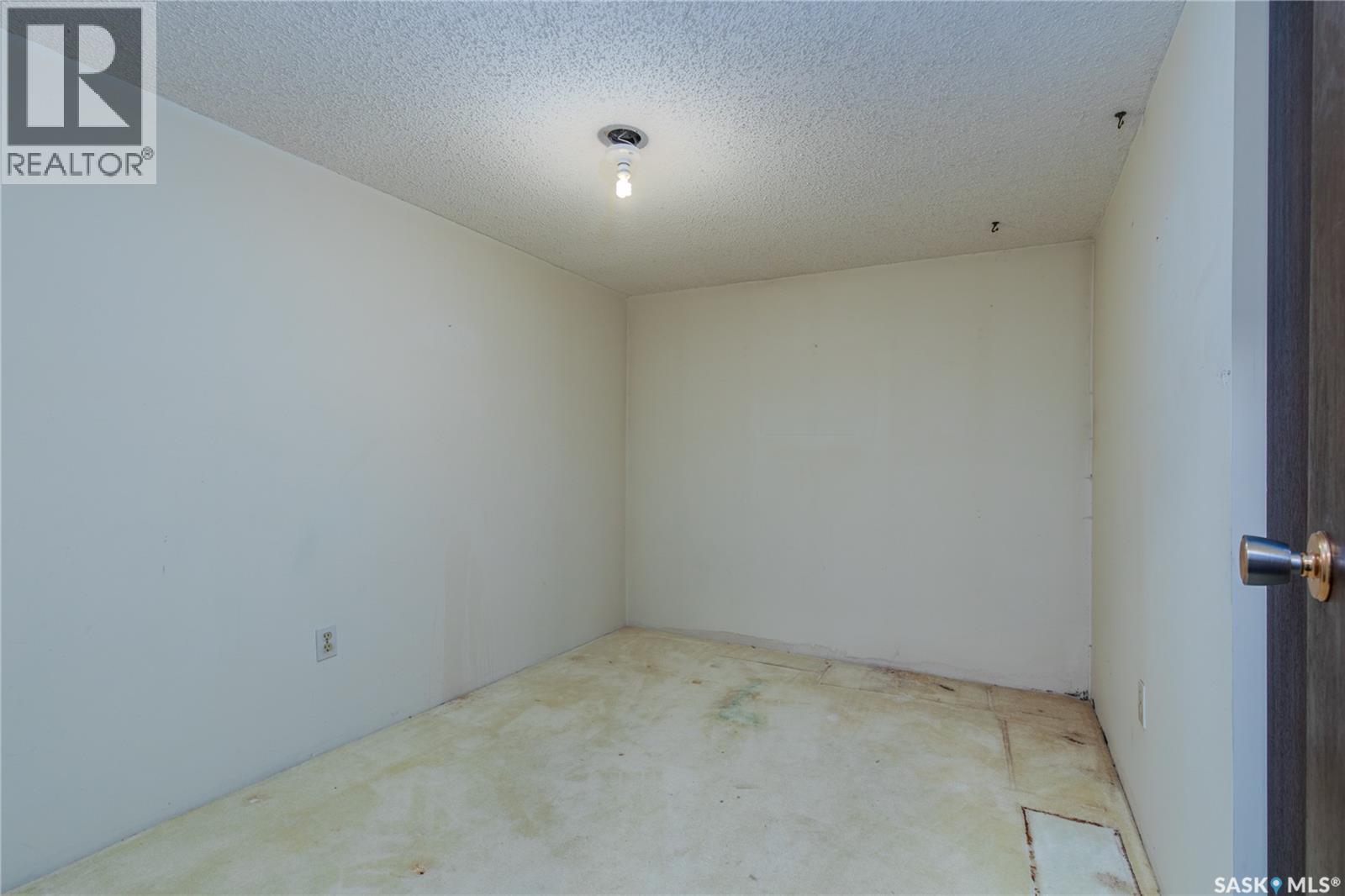 1229 Pascoe Drive W, Moose Jaw, Saskatchewan  S6H 6Z4 - Photo 33 - SK037821
