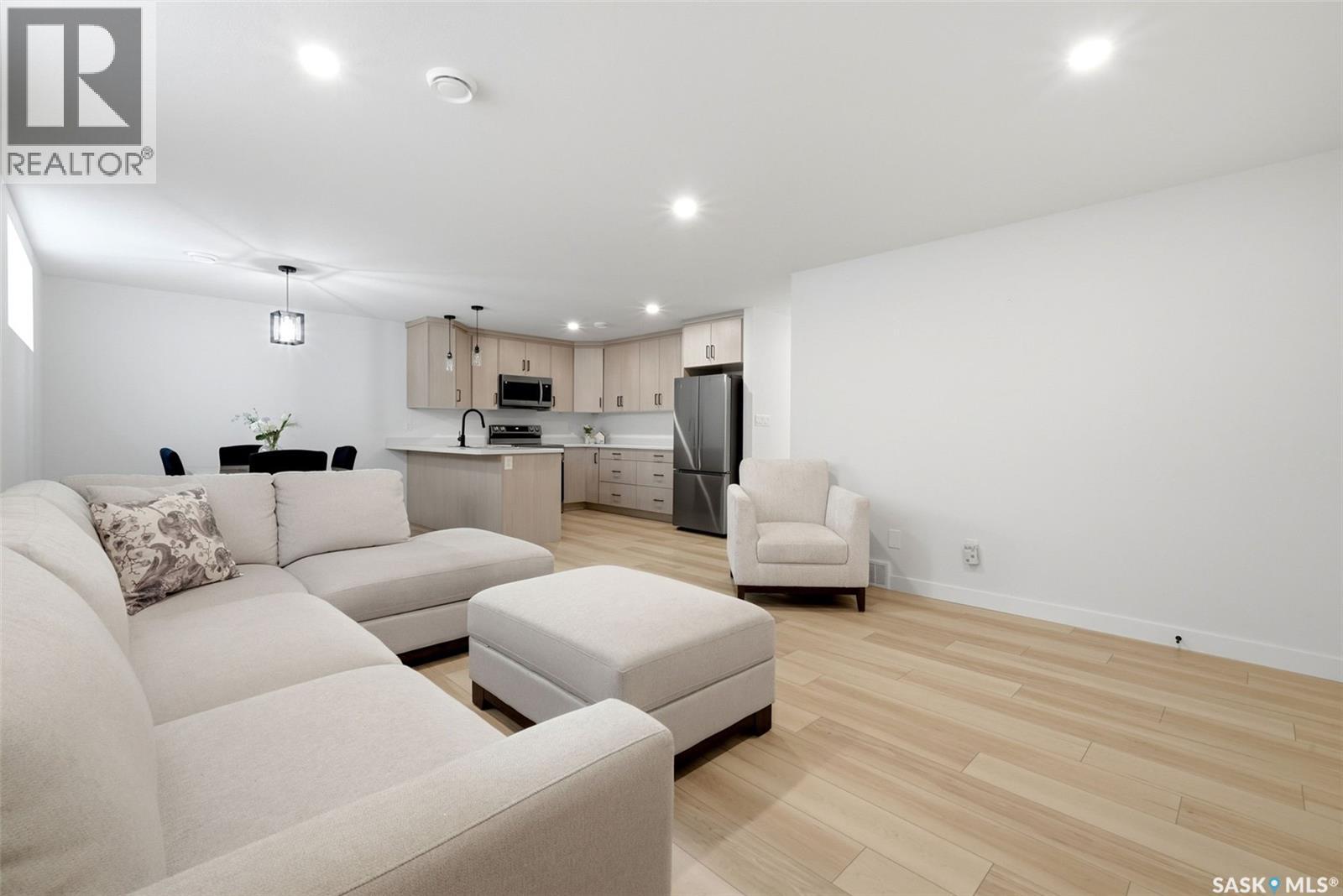 3318 Green Brook Road, Regina, Saskatchewan  S4V 1P2 - Photo 29 - SK037709