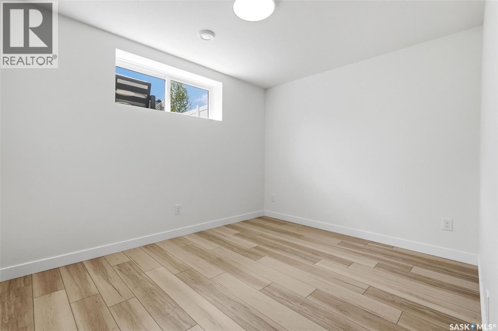 3318 Green Brook Road, Regina, Saskatchewan  S4V 1P2 - Photo 36 - SK037709