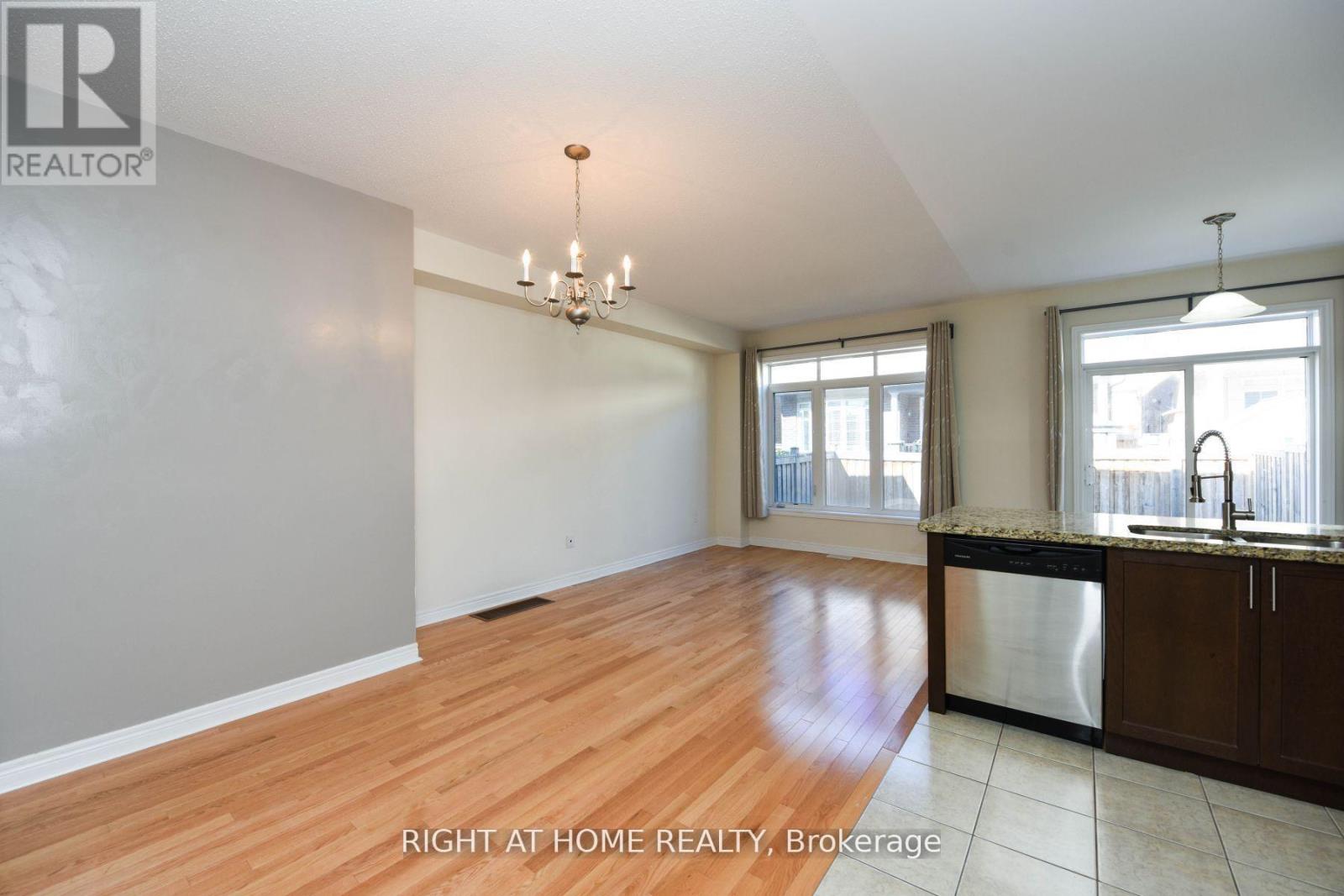 245 Sarah Cline Drive, Oakville, Ontario  L6M 0V3 - Photo 12 - W13232212