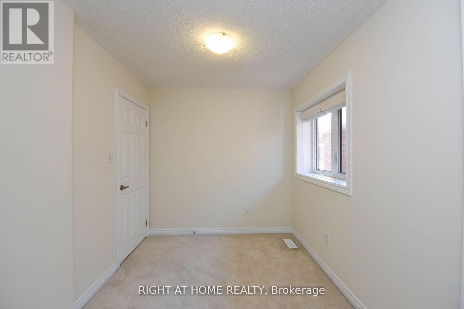 245 Sarah Cline Drive, Oakville, Ontario  L6M 0V3 - Photo 24 - W13232212