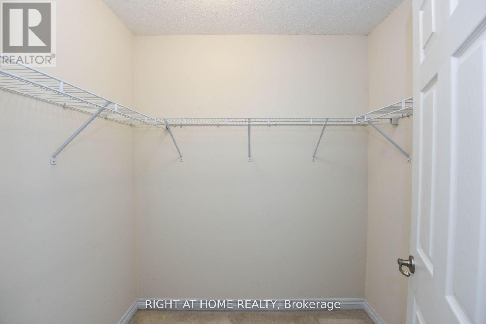 245 Sarah Cline Drive, Oakville, Ontario  L6M 0V3 - Photo 29 - W13232212