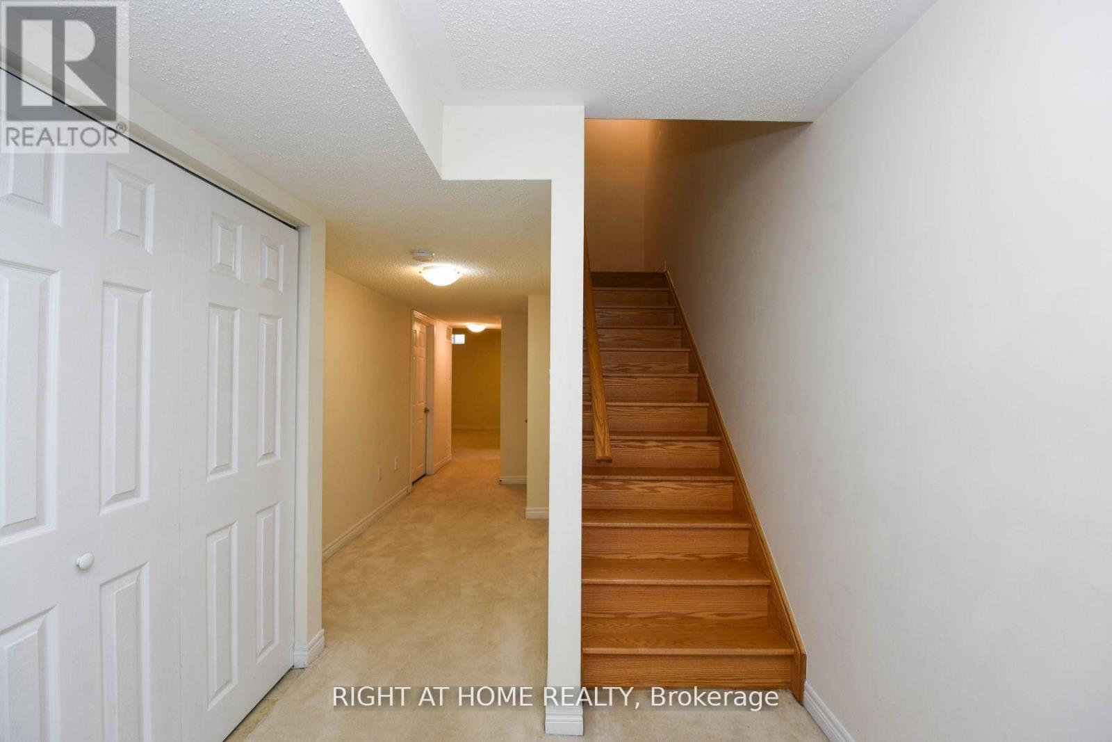245 Sarah Cline Drive, Oakville, Ontario  L6M 0V3 - Photo 32 - W13232212