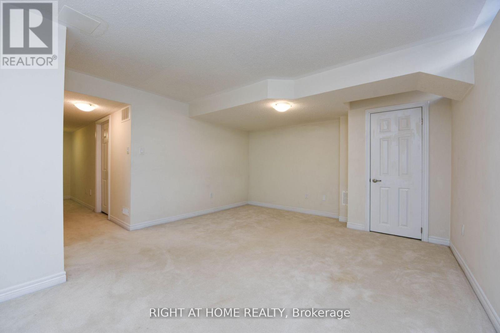 245 Sarah Cline Drive, Oakville, Ontario  L6M 0V3 - Photo 33 - W13232212