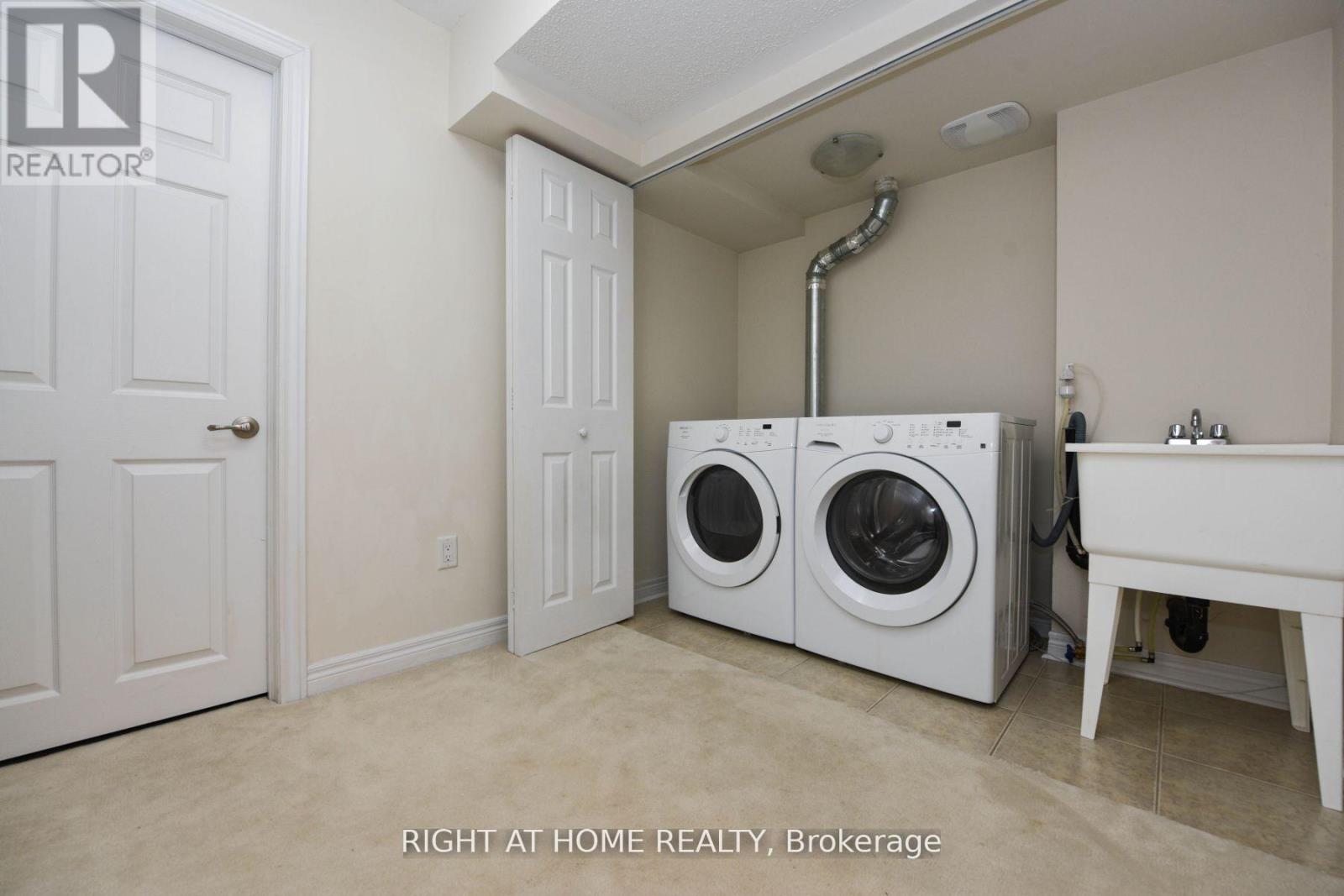 245 Sarah Cline Drive, Oakville, Ontario  L6M 0V3 - Photo 36 - W13232212