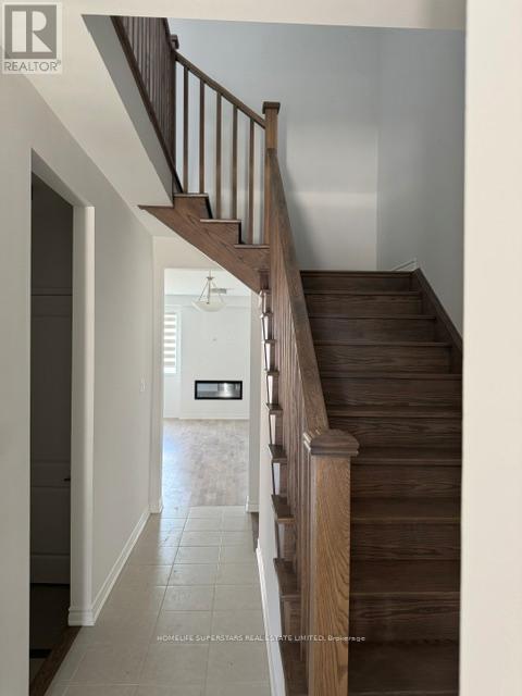 3197 Puffin Path, Oakville, Ontario  L6H 7G1 - Photo 7 - W13232234