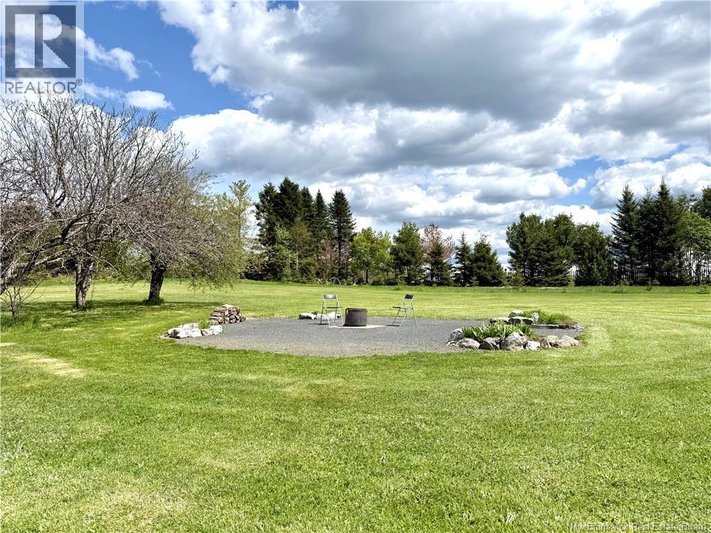 133 Chemin F. Bernier Road, Saint-Joseph-De-Madawaska, New Brunswick  E7B 2M7 - Photo 4 - NB140942