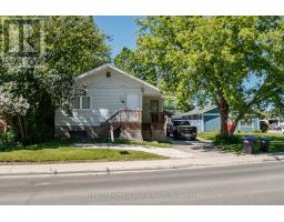 46 FOURTH STREET W, Midland, Ontario