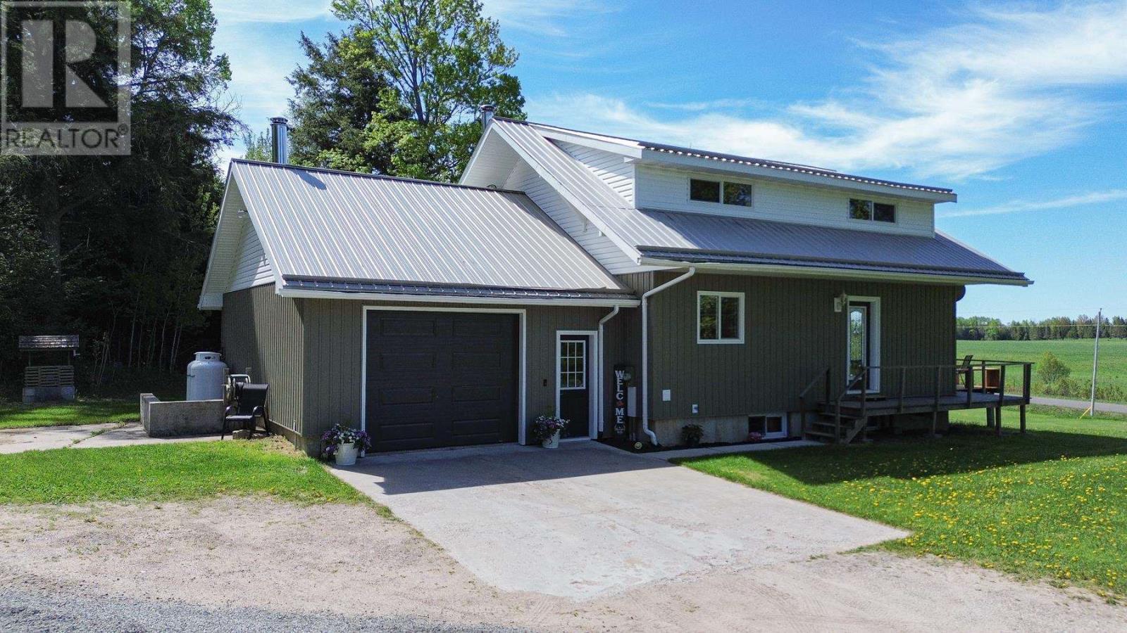 2632 A Line Rd, Richards Landing, Ontario P0R 1J0 - Photo 6 - SM261242
