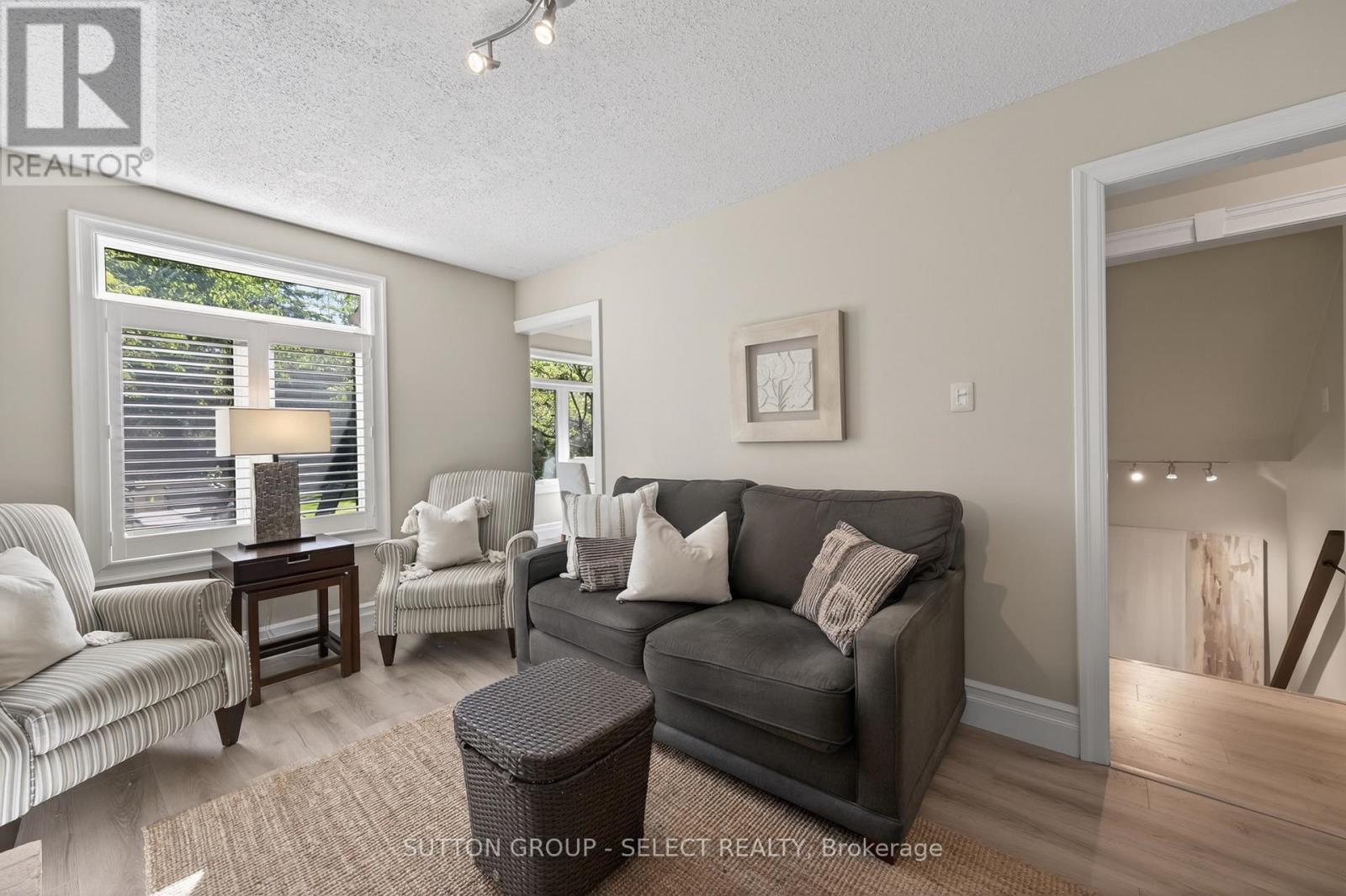 12 Banting Crescent, London North, Ontario  N6G 4G2 - Photo 10 - X13232290