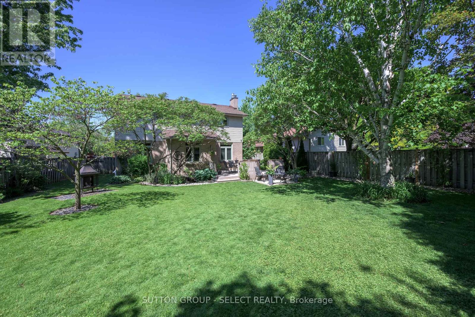12 Banting Crescent, London North, Ontario  N6G 4G2 - Photo 26 - X13232290