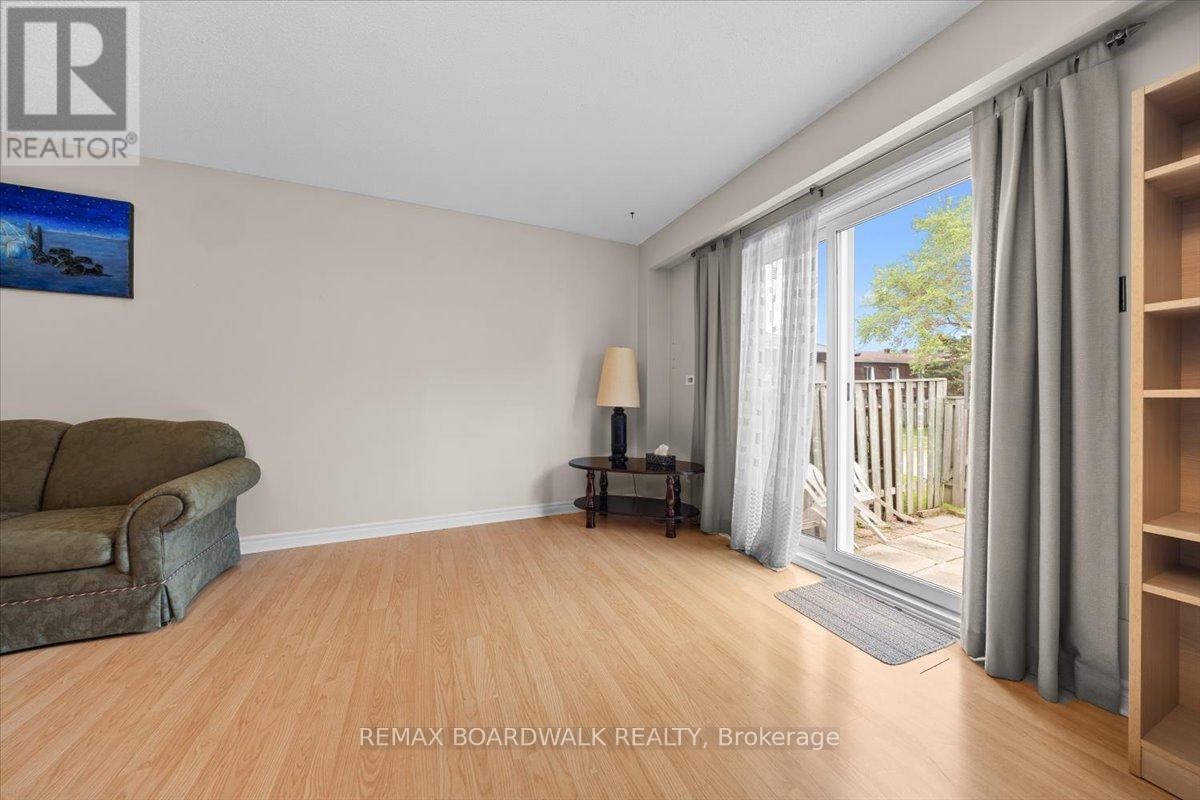 48 - 1828 Axminster Court, Ottawa, Ontario  K1C 1Z4 - Photo 15 - X13232322