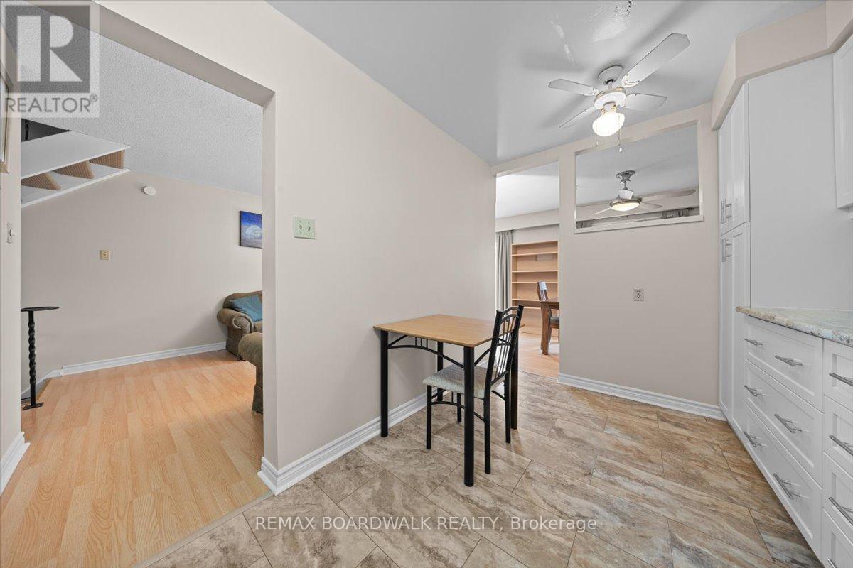 48 - 1828 Axminster Court, Ottawa, Ontario  K1C 1Z4 - Photo 25 - X13232322