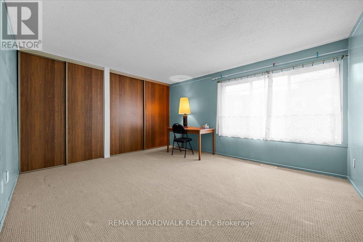 48 - 1828 Axminster Court, Ottawa, Ontario  K1C 1Z4 - Photo 28 - X13232322