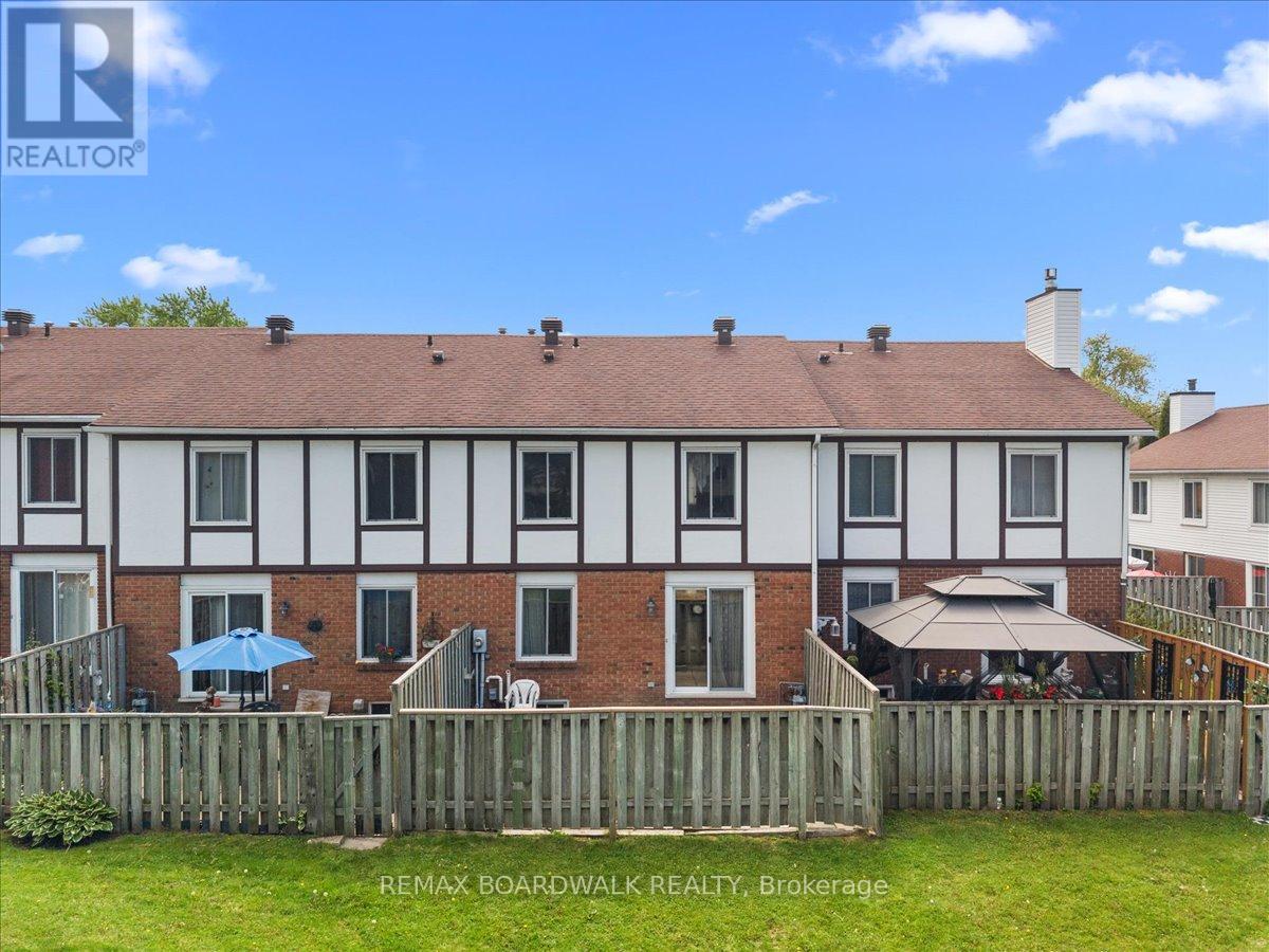 48 - 1828 Axminster Court, Ottawa, Ontario  K1C 1Z4 - Photo 49 - X13232322