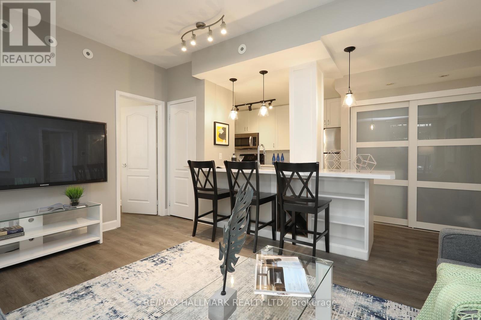Th 10 - 78 Carr Street, Toronto, Ontario  M5T 1B7 - Photo 8 - C13232344