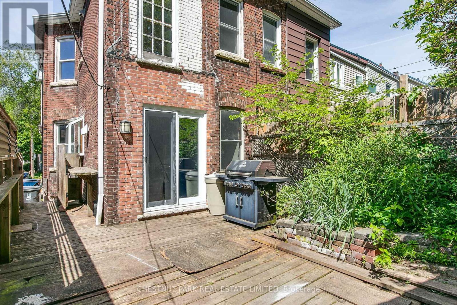 39 Devon Road, Toronto, Ontario  M4E 2J7 - Photo 40 - E13232300