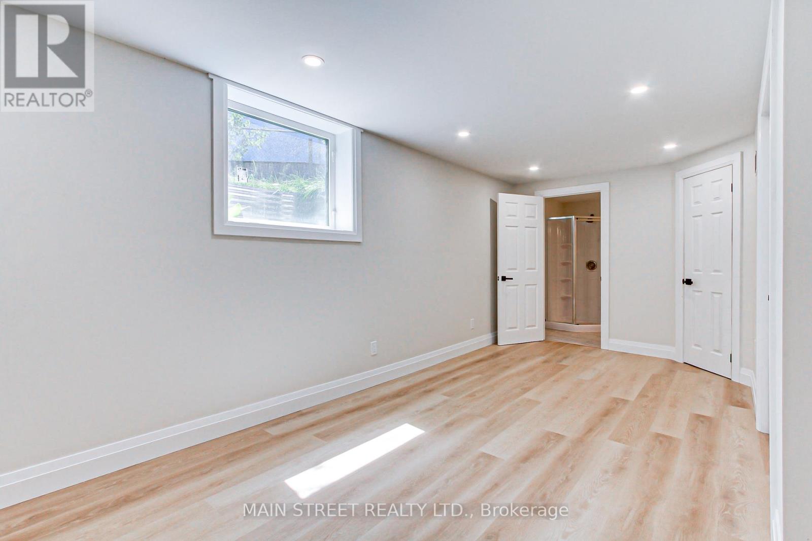 B - 4 Carrington Place, Bradford West Gwillimbury (Bradford), Ontario  L3Z 2V3 - Photo 14 - N13232314