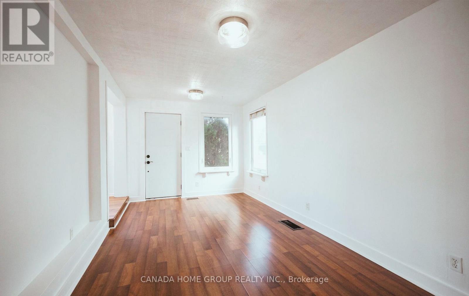 30 Main Street N, Milton, Ontario  L0P 1B0 - Photo 7 - W13232308