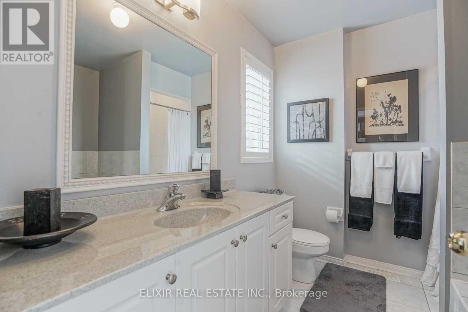32 Florette Place, Brampton, Ontario  L7A 3G6 - Photo 11 - W13232328