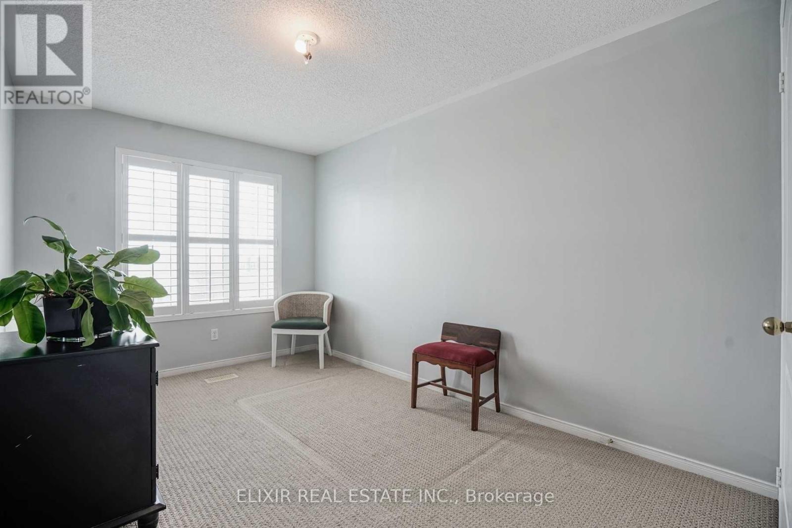 32 Florette Place, Brampton, Ontario  L7A 3G6 - Photo 12 - W13232328