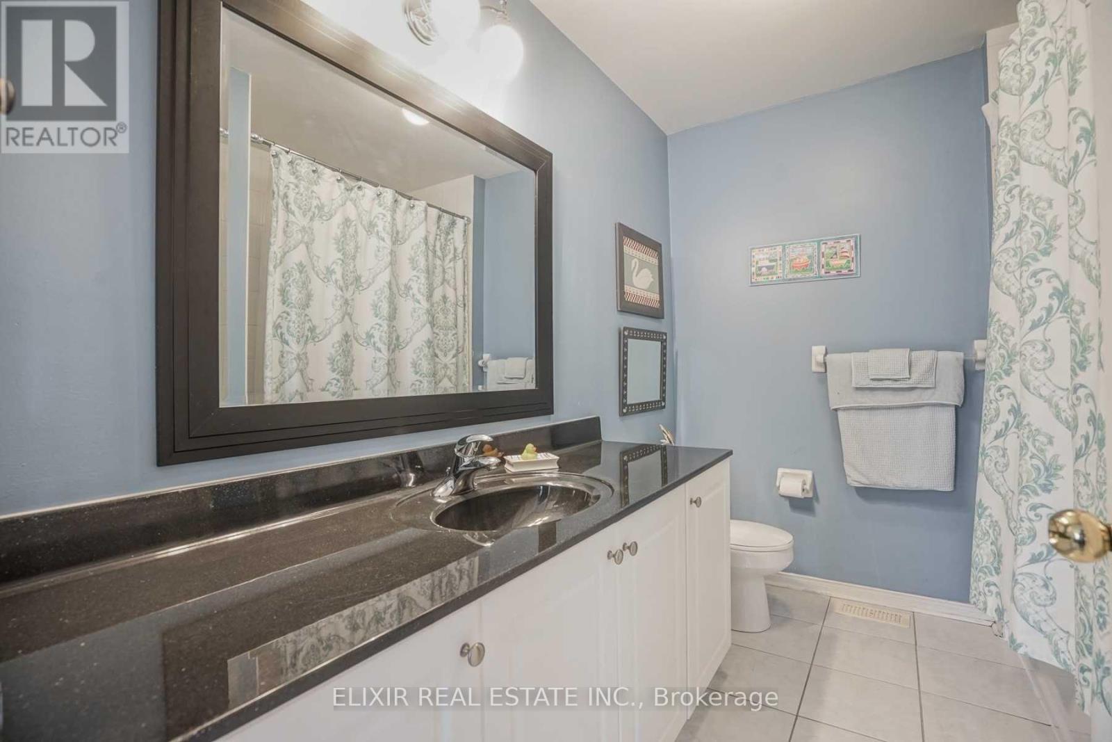 32 Florette Place, Brampton, Ontario  L7A 3G6 - Photo 15 - W13232328
