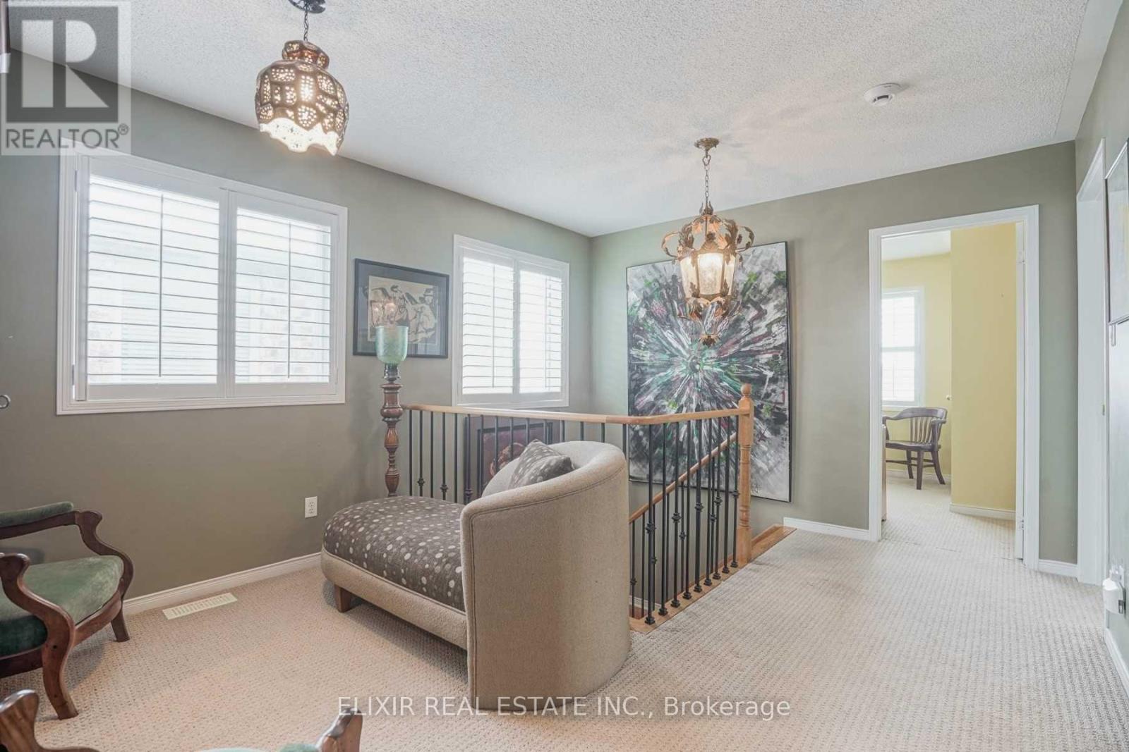 32 Florette Place, Brampton, Ontario  L7A 3G6 - Photo 8 - W13232328