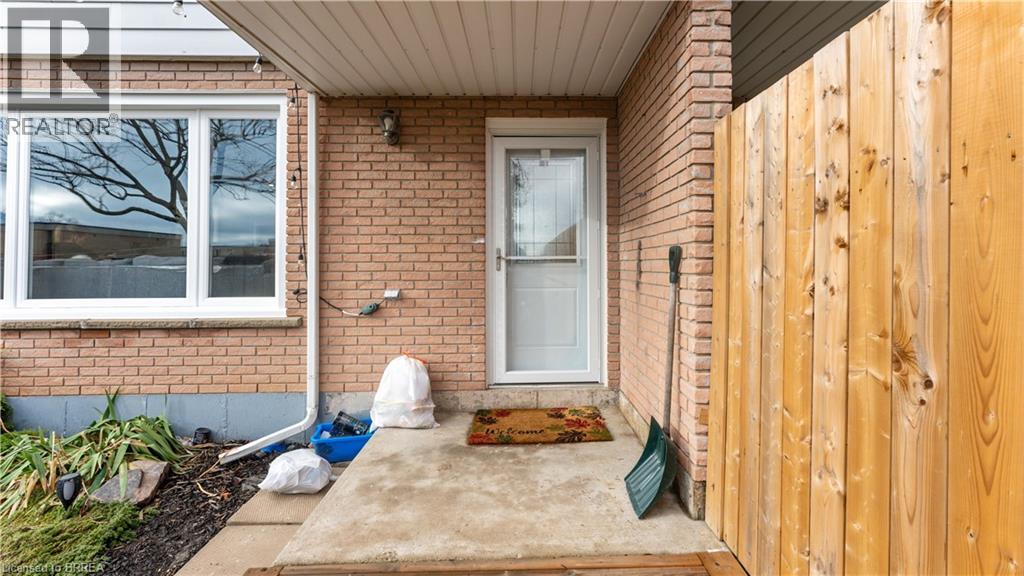 52 Ewing Drive Unit# C, Brantford, Ontario  N3R 5H8 - Photo 6 - 40829453