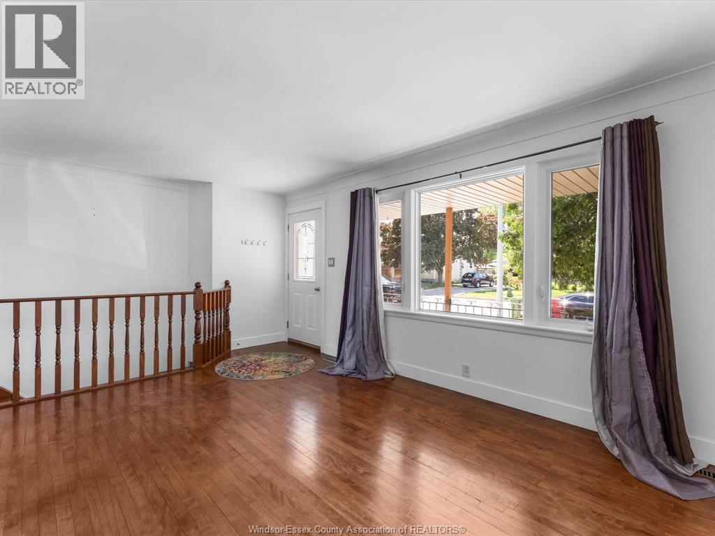 664 William Street, Tecumseh, Ontario  N8N 2A1 - Photo 4 - 26012654