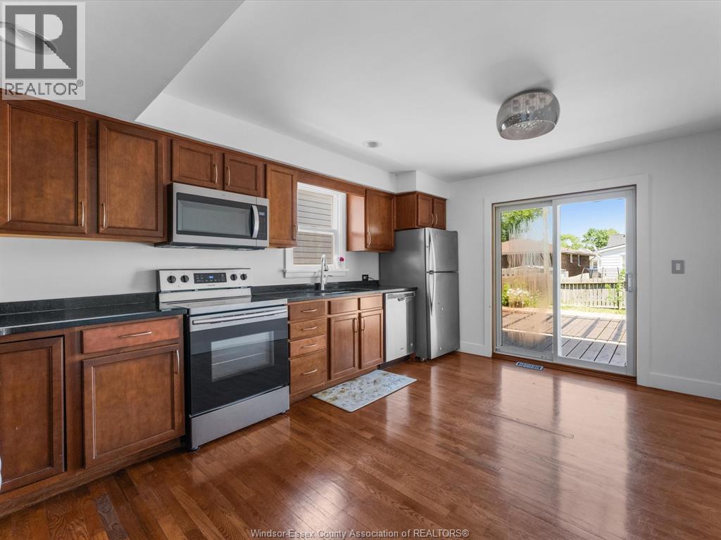 664 William Street, Tecumseh, Ontario  N8N 2A1 - Photo 6 - 26012654