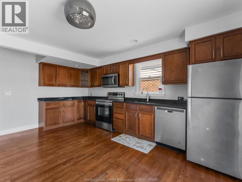 664 William Street, Tecumseh, Ontario  N8N 2A1 - Photo 8 - 26012654