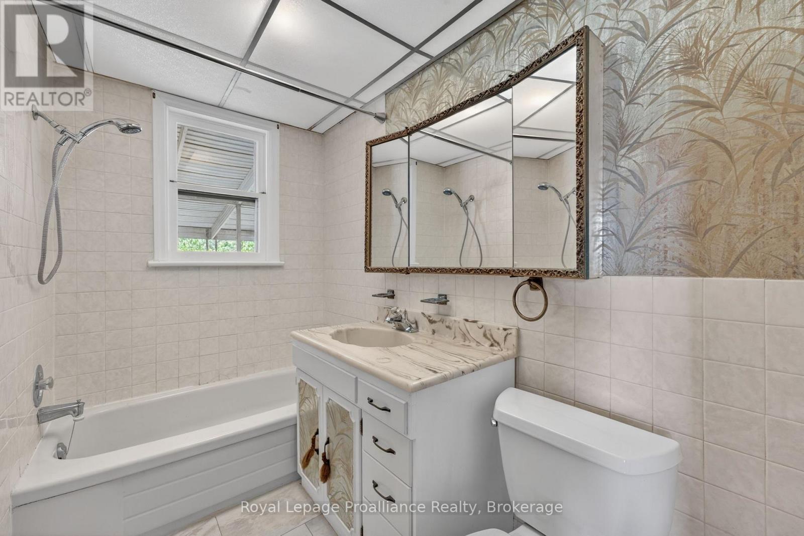 368 Sidney Street, Belleville, Ontario  K8P 3Z6 - Photo 14 - X13232374
