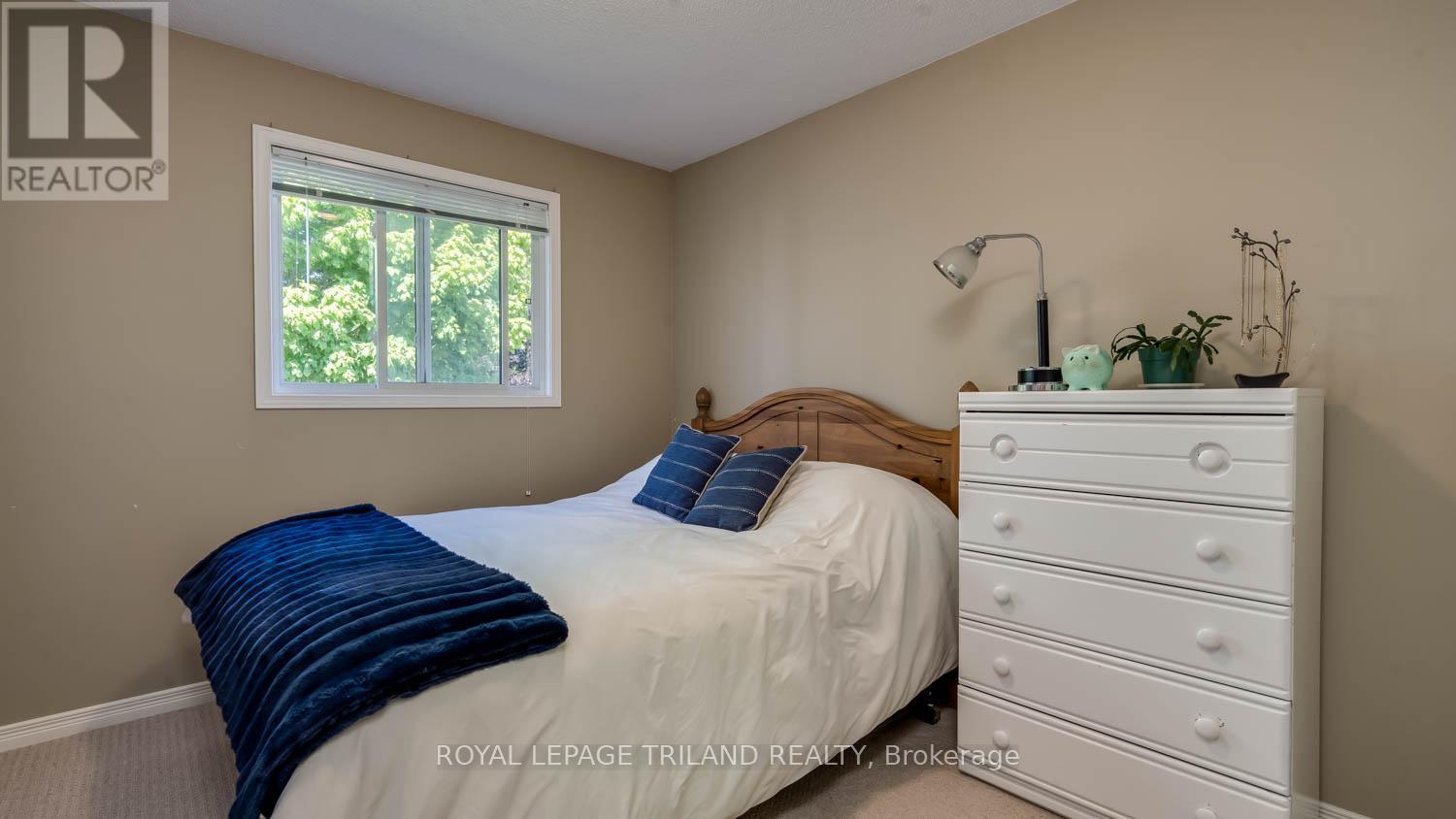 271 Mogg Street, Strathroy-Caradoc, Ontario  N7G 3X4 - Photo 14 - X13232472